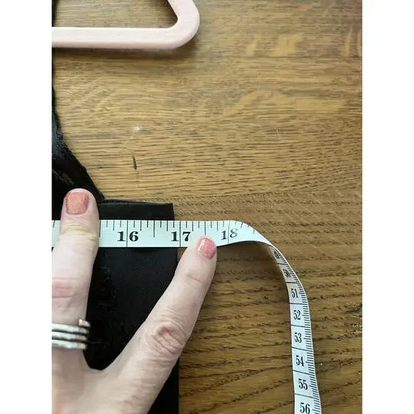 BCBG Generation Stylish Black Mesh Sleeveless Top - Size S - Picture 5 of 5